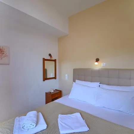 Elsa Stafilos Apartment *