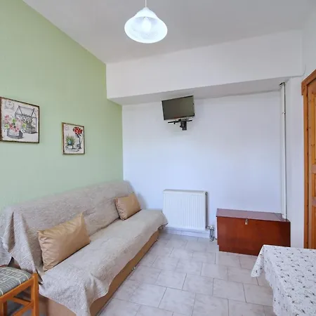 Elsa Stafilos Skopelos