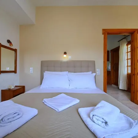 Elsa Stafilos * Skopelos Town