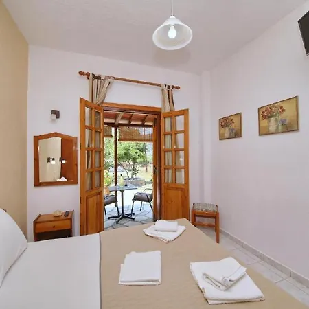 Elsa Stafilos Apartament *