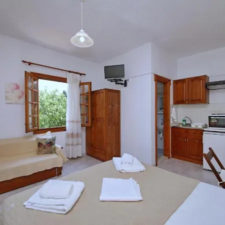 Elsa Stafilos Skopelos