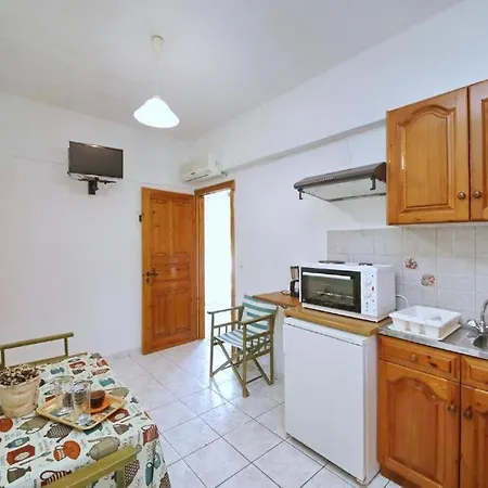 Apartment Elsa Stafilos *