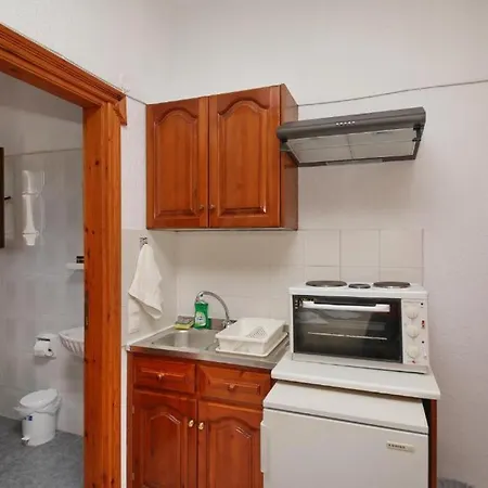 Apartament Elsa Stafilos *