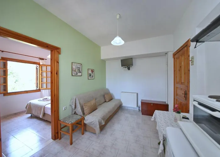 Elsa Stafilos Apartment *