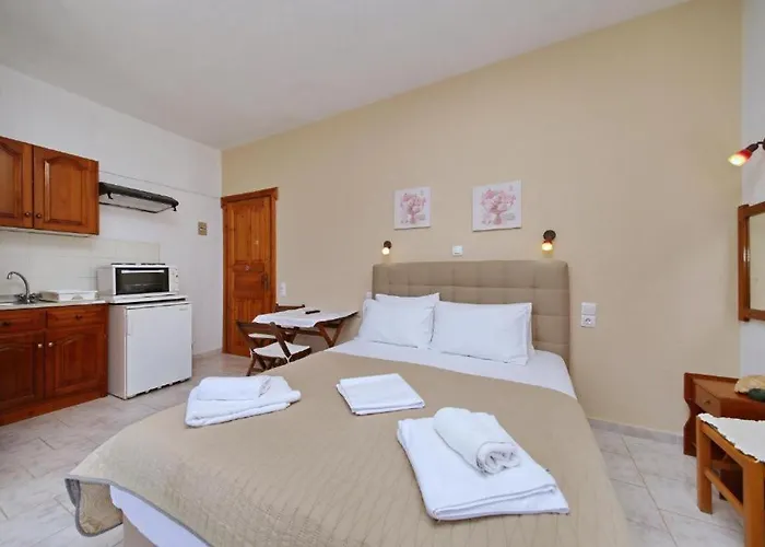 Elsa Stafilos * Szkópelosz